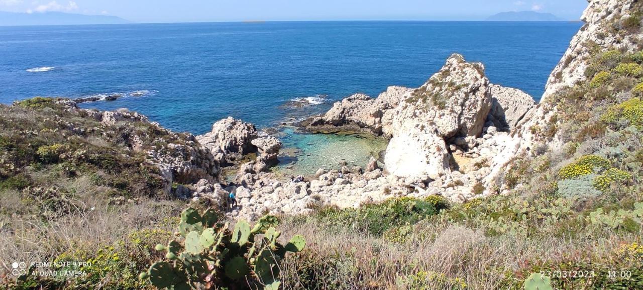 La Casa Del Nonno Bed & Breakfast Milazzo Exterior photo